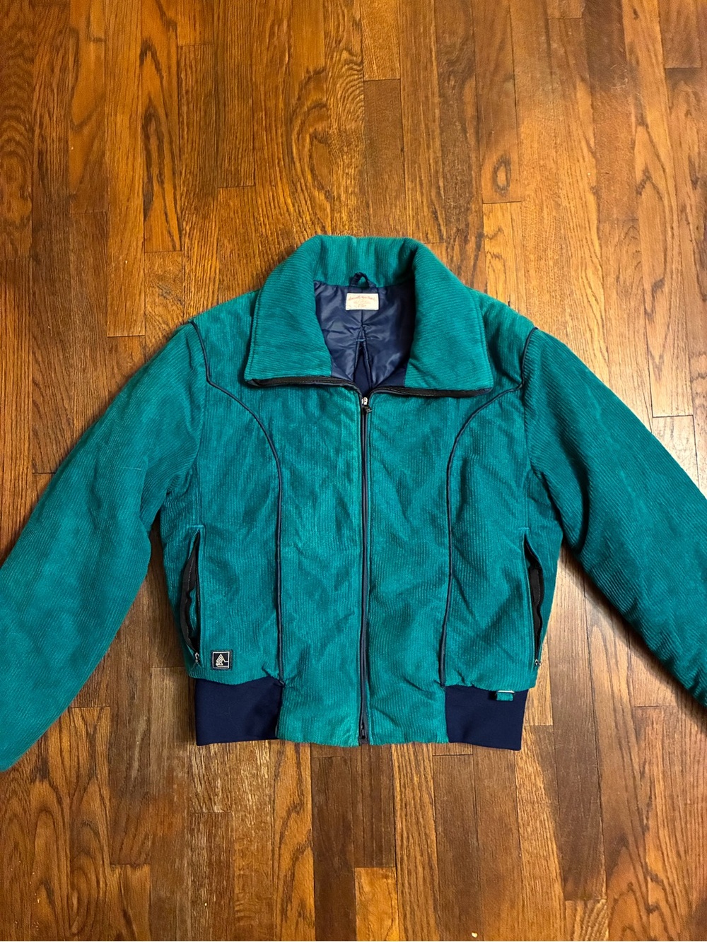 Vintage altra women’s corduroy jacket size small